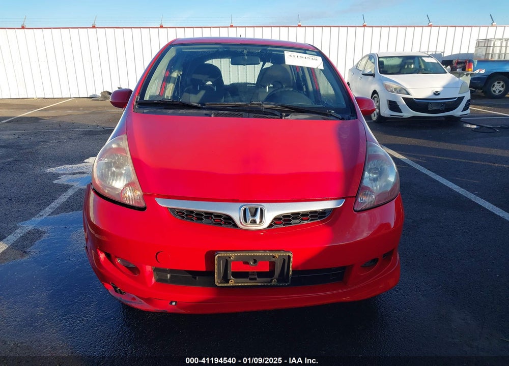 2008 HONDA FIT VIN: JHMGD38678S000394