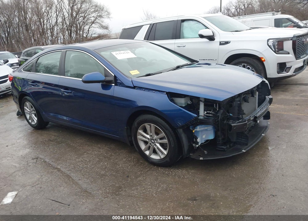 2015 HYUNDAI SONATA SE VIN: 5NPE24AF7FH217650