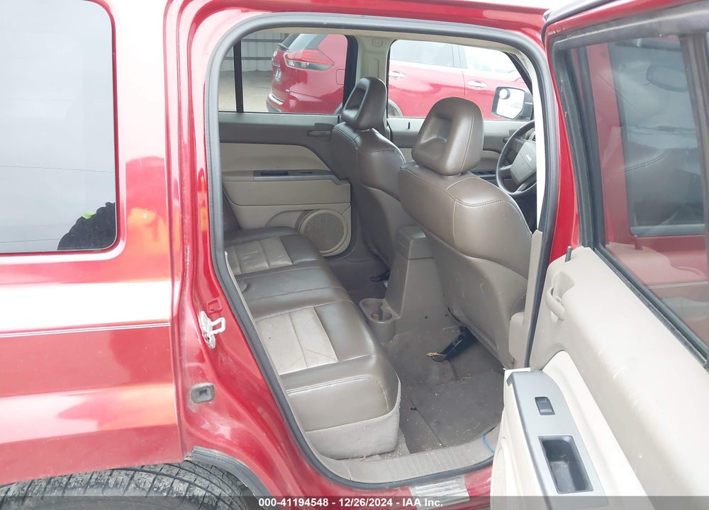 2007 JEEP PATRIOT LIMITED VIN: 1J8FT48W17D324300