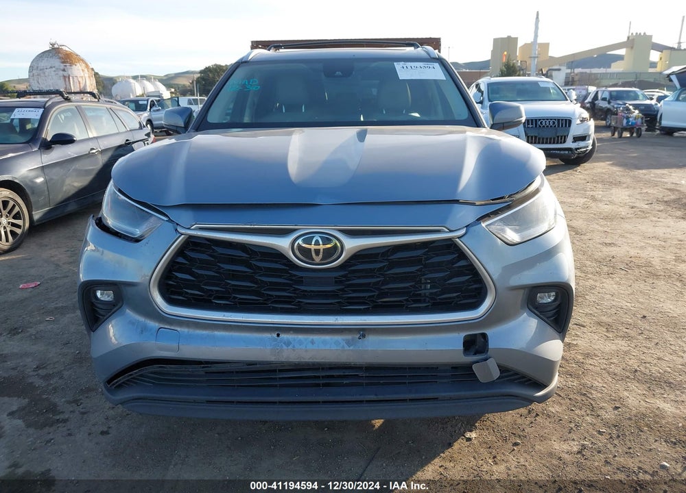 2021 TOYOTA HIGHLANDER XLE VIN: 5TDHZRBH9MS130331
