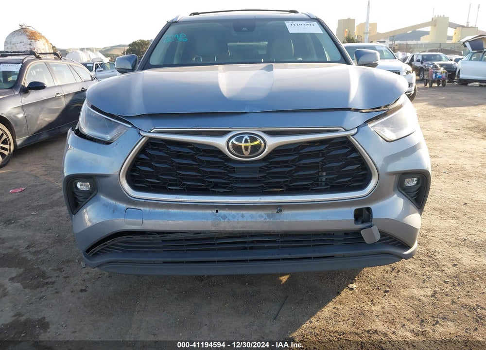 2021 TOYOTA HIGHLANDER XLE VIN: 5TDHZRBH9MS130331