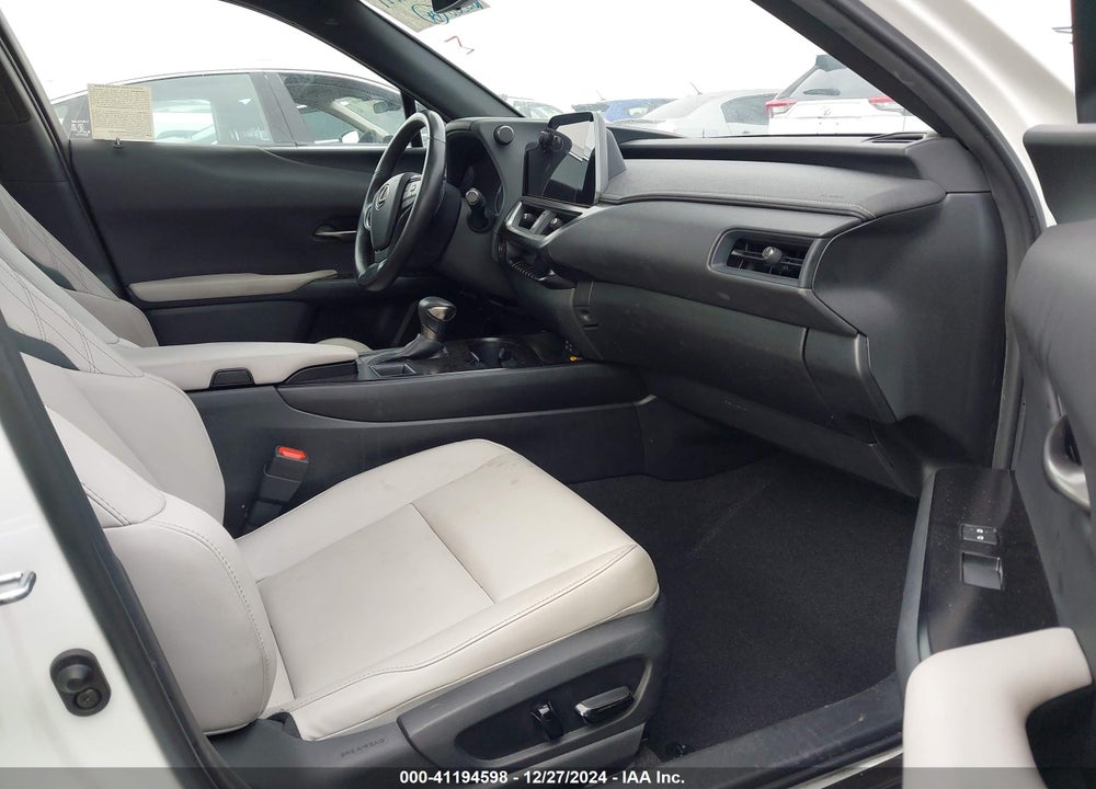 2023 LEXUS UX 250H VIN: JTHX6JBH5P2138426