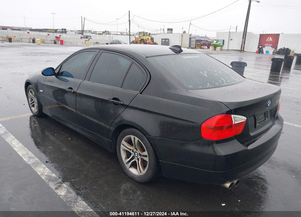 2008 BMW 328I VIN: WBAVA33518KX84651