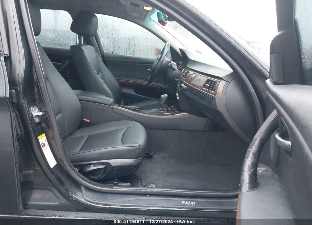 2008 BMW 328I VIN: WBAVA33518KX84651
