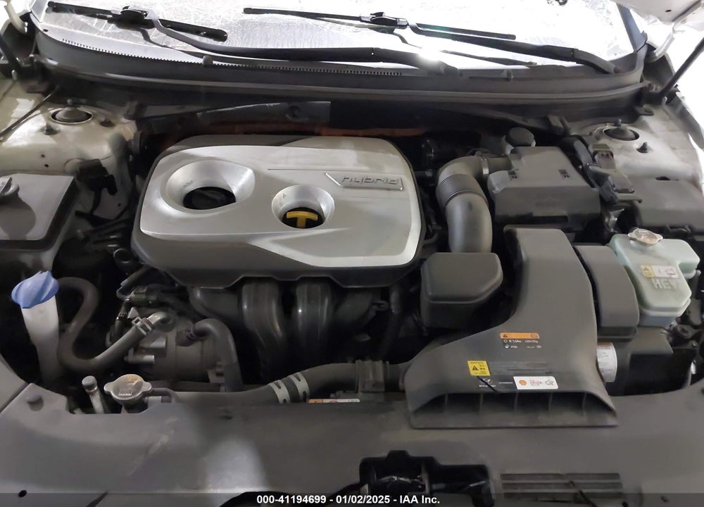 2018 HYUNDAI SONATA HYBRID VIN: KMHE24L37JA083849