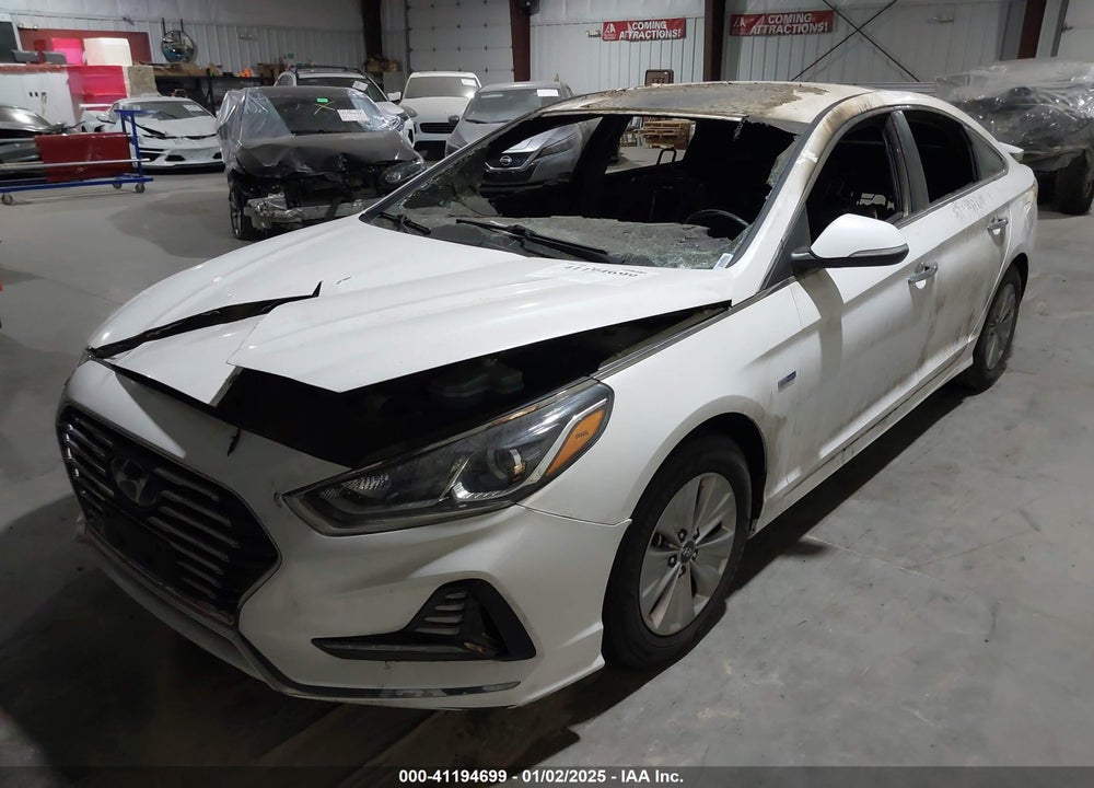 2018 HYUNDAI SONATA HYBRID VIN: KMHE24L37JA083849