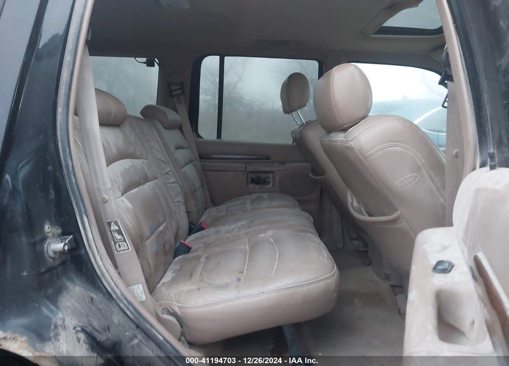 2000 FORD EXPLORER LIMITED VIN: 1FMDU85P2YZA45843