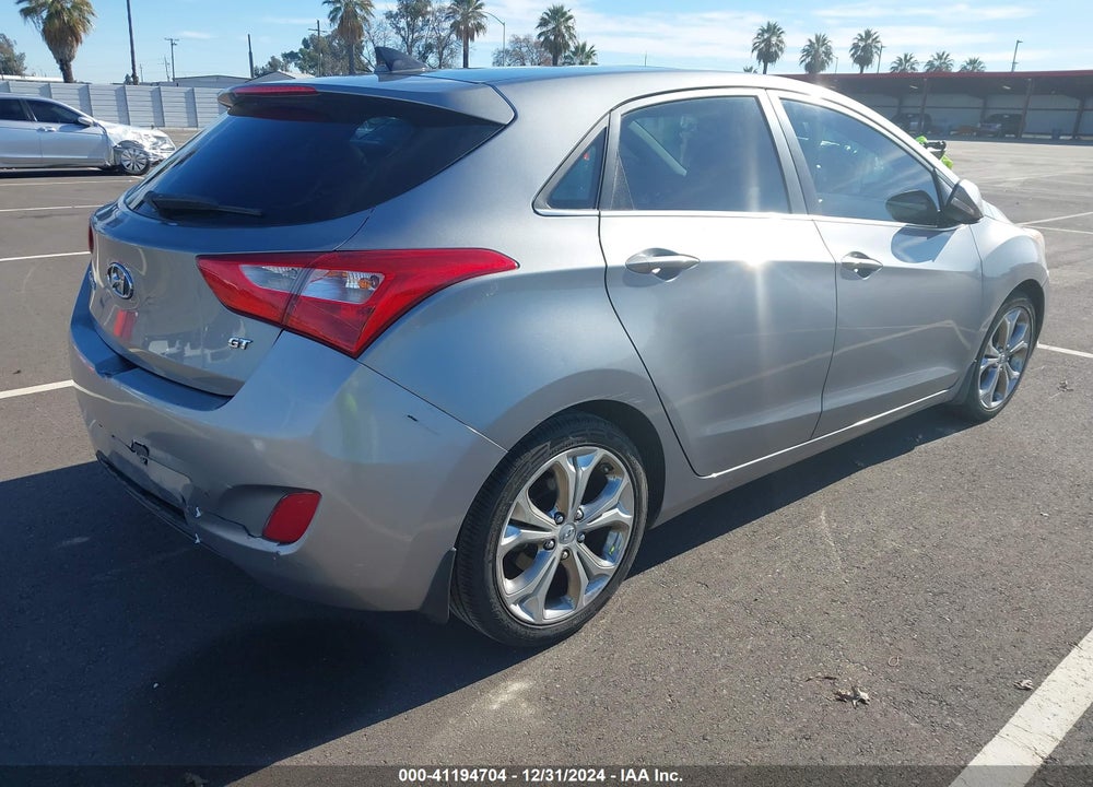 2013 HYUNDAI ELANTRA GT VIN: KMHD35LE6DU032894