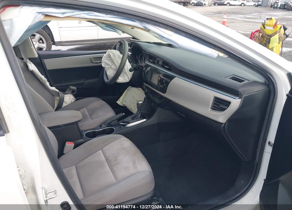 2015 TOYOTA COROLLA VIN: 5YFBURHE0FP253495