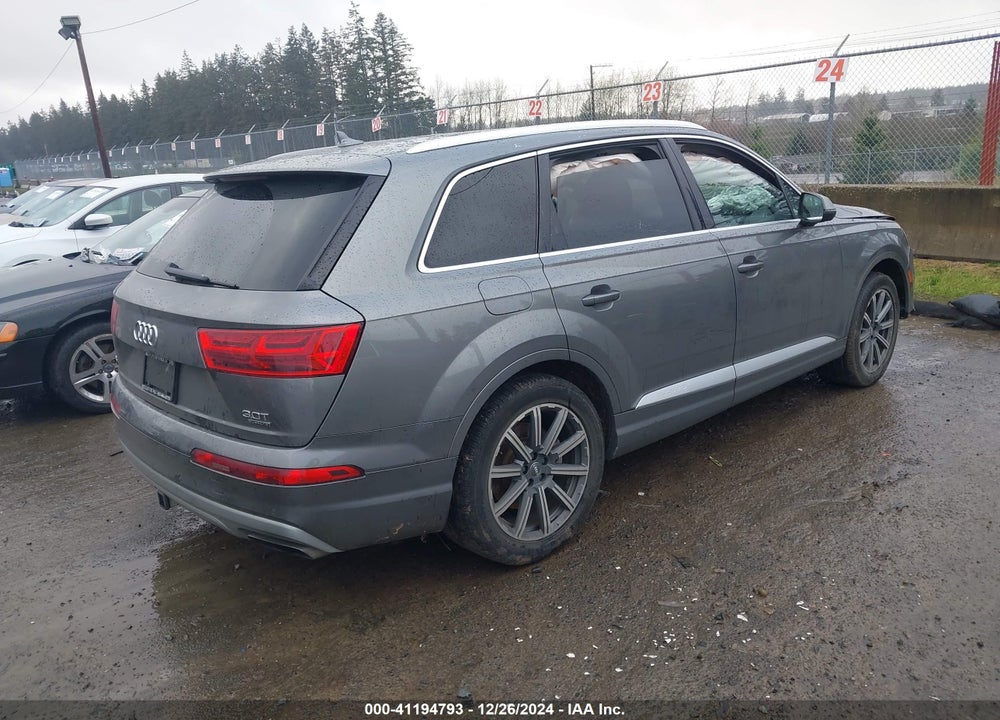 2017 AUDI Q7 3.0T PREMIUM VIN: WA1LAAF70HD055597