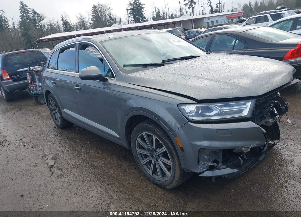 2017 AUDI Q7 3.0T PREMIUM VIN: WA1LAAF70HD055597