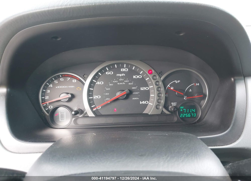 2005 HONDA PILOT EX-L VIN: 2HKYF18775H522854
