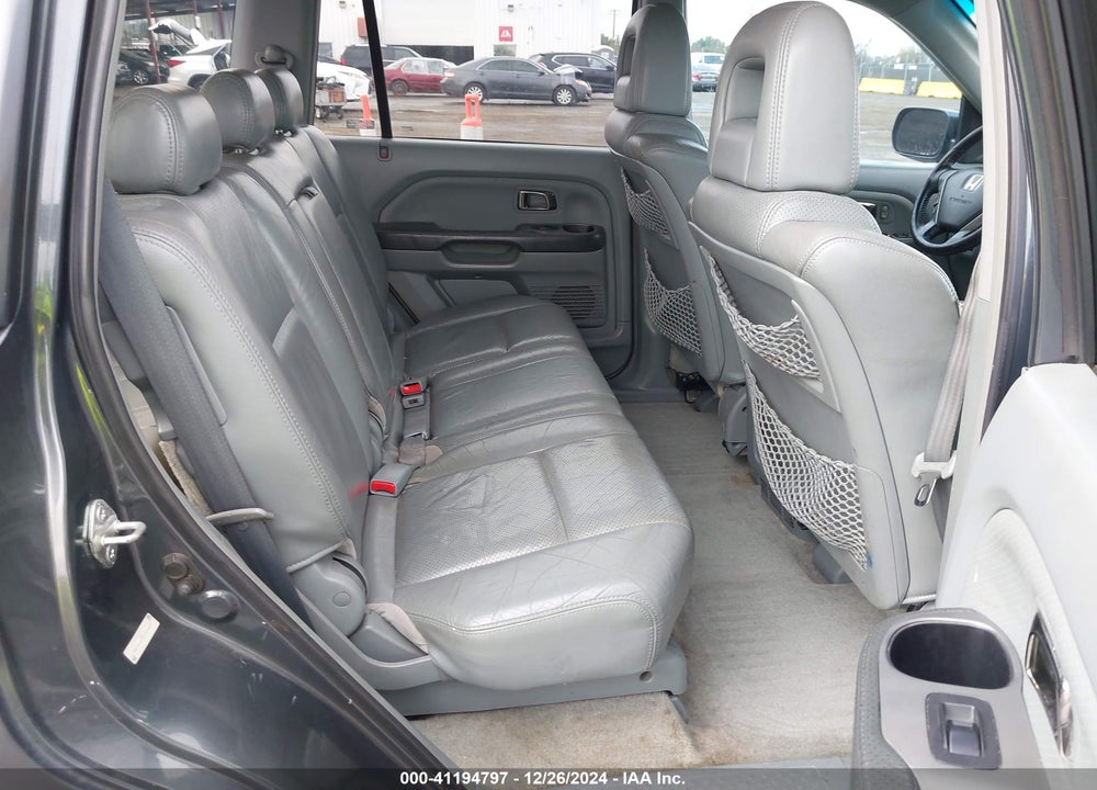 2005 HONDA PILOT EX-L VIN: 2HKYF18775H522854