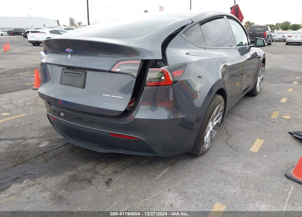 2023 TESLA MODEL Y AWD/LONG RANGE DUAL MOTOR ALL-WHEEL DRIVE VIN: 7SAYGDEE4PF926989