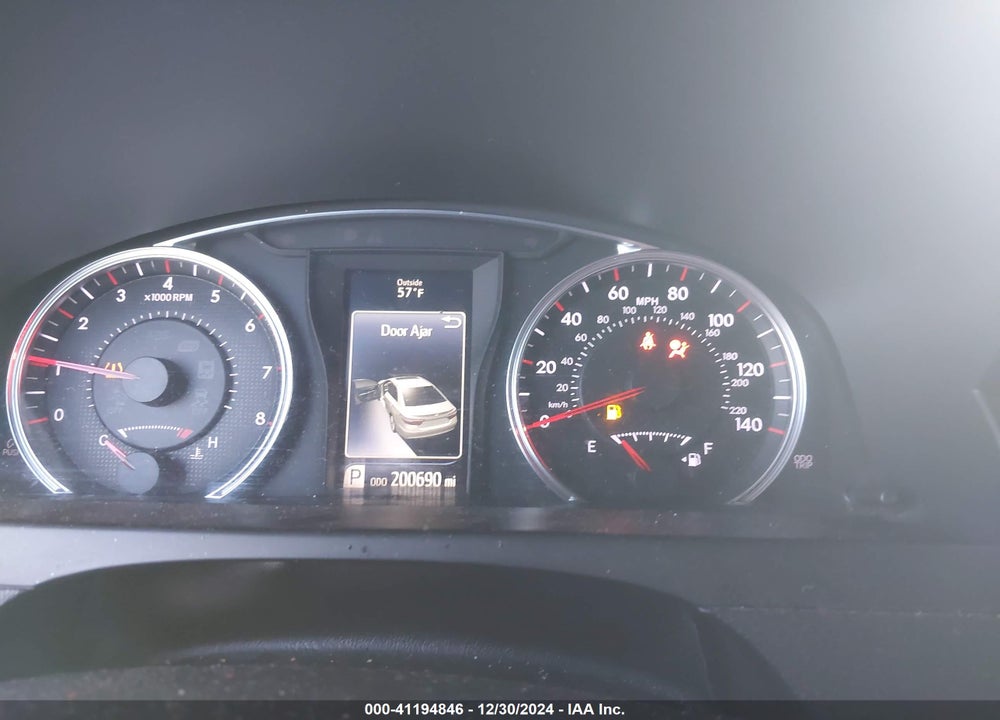 2015 TOYOTA CAMRY SE VIN: 4T1BF1FKXFU917689