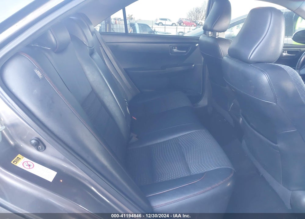 2015 TOYOTA CAMRY SE VIN: 4T1BF1FKXFU917689