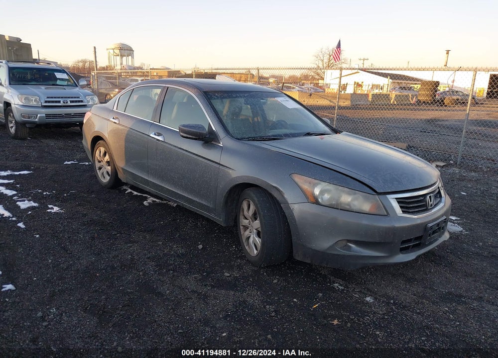 2010 HONDA ACCORD 3.5 EX-L VIN: 1HGCP3F80AA008510