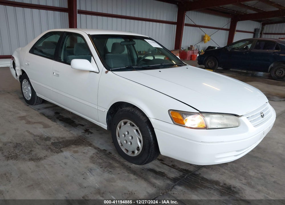 1997 TOYOTA CAMRY LE VIN: JT2BG22K8V0087192
