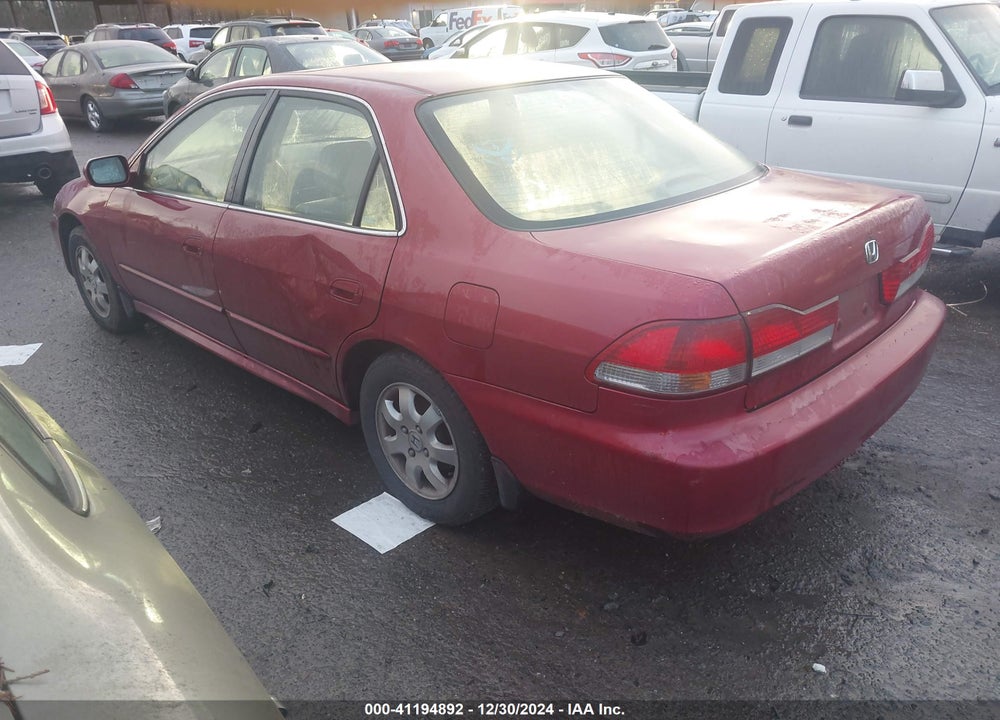 2002 HONDA ACCORD 2.3 EX VIN: JHMCG56682C007473