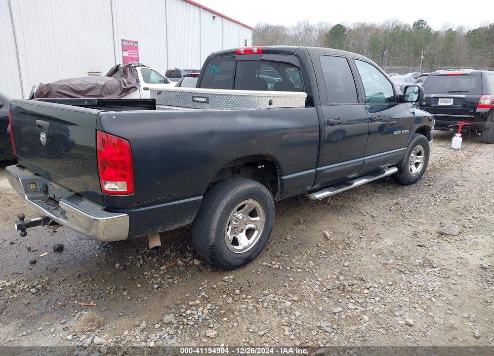 2005 DODGE RAM 1500 ST VIN: 1D7HA18D15J508241
