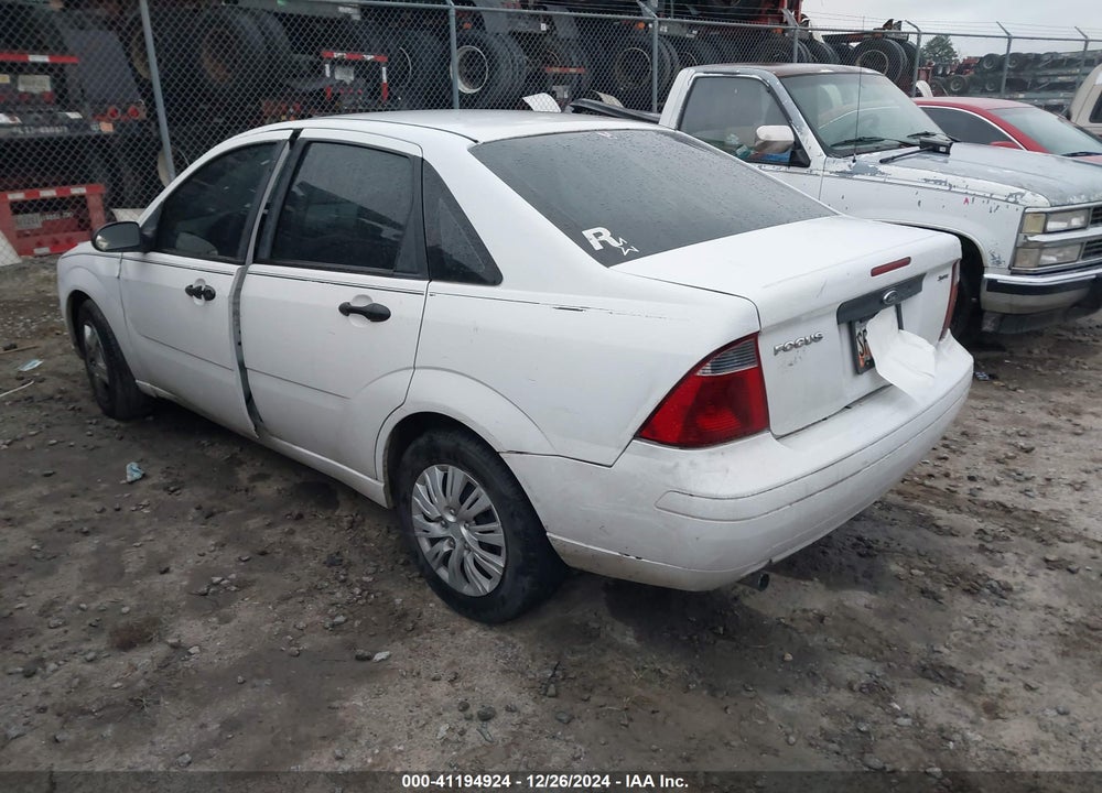 2007 FORD FOCUS S/SE/SES VIN: 1FAFP34N57W166072