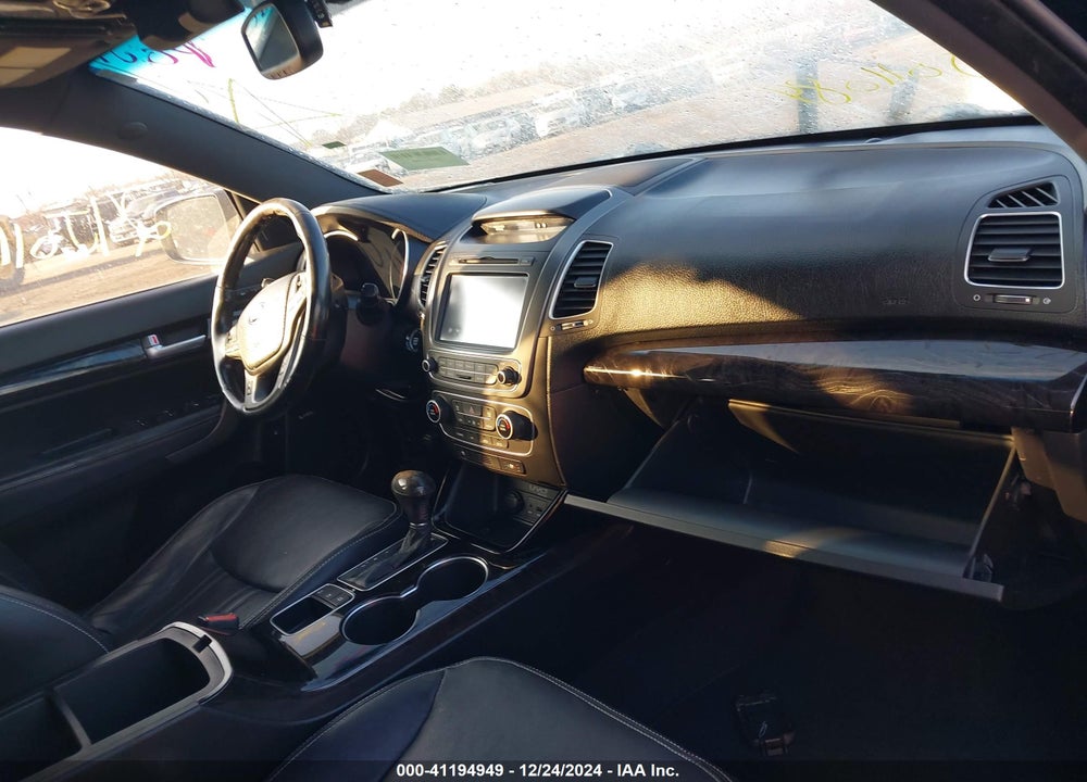 2014 KIA SORENTO LIMITED V6 VIN: 5XYKWDA72EG449000