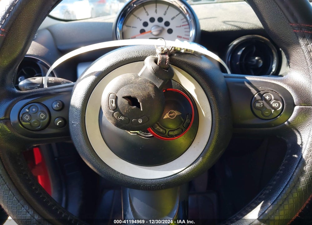 2012 MINI COOPER CLUBMAN VIN: WMWZF3C53CT267664