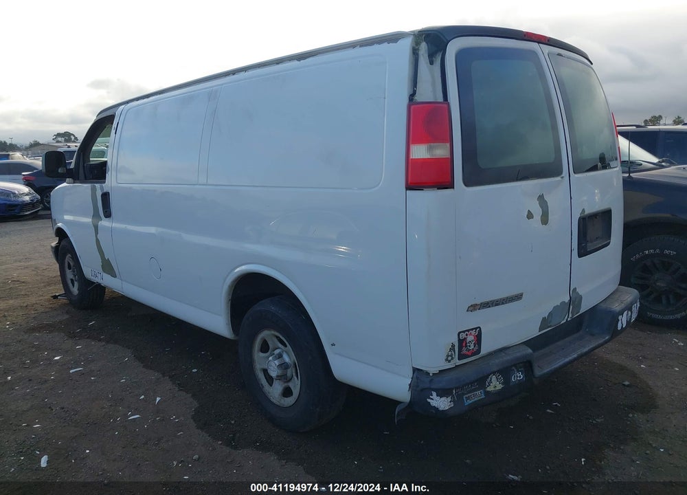 2007 CHEVROLET EXPRESS G1500 VIN: 1GCFG15X571149672