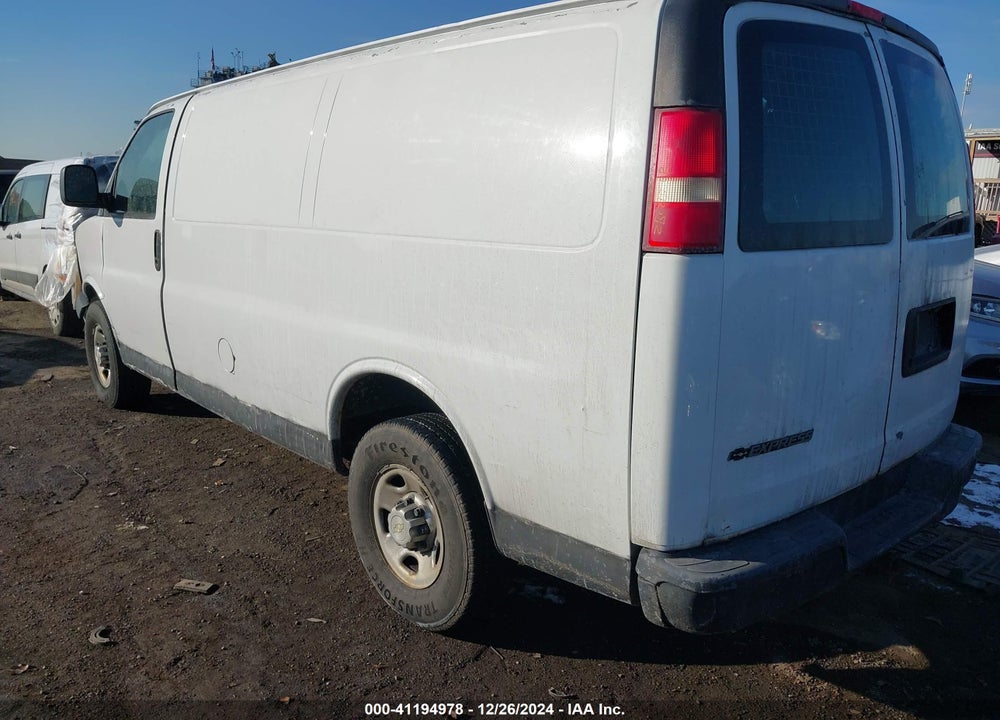 2010 CHEVROLET EXPRESS G2500 VIN: 1GCZGFBA0A1109324