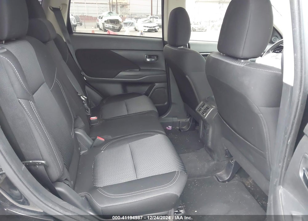 2020 MITSUBISHI OUTLANDER ES 2.4 VIN: JA4AD2A36LJ000154