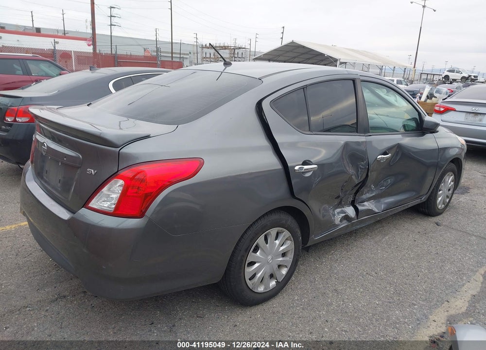 2017 NISSAN VERSA 1.6 SV VIN: 3N1CN7AP0HL816727