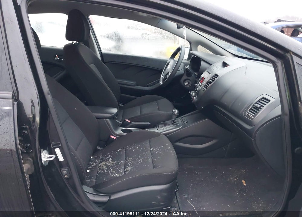 2016 KIA FORTE LX VIN: KNAFK4A6XG5602719