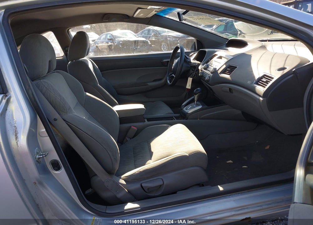 2008 HONDA CIVIC VIN: 2HGFG12608H563572