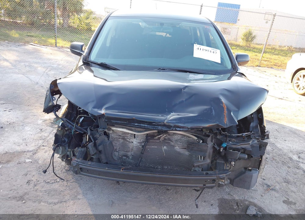 2016 HONDA CR-V LX VIN: 2HKRM3H3XGH547818