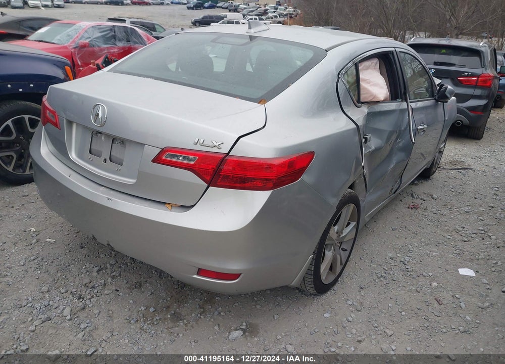 2013 ACURA ILX VIN: 19VDE1F71DE010572