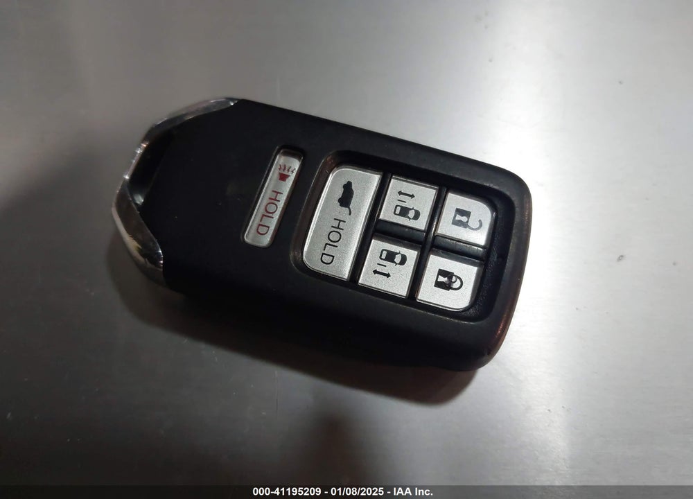 2015 HONDA ODYSSEY EX-L VIN: 5FNRL5H64FB002039