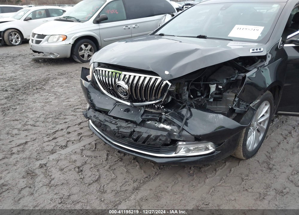 2016 BUICK LACROSSE VIN: 1G4GB5G38GF203842