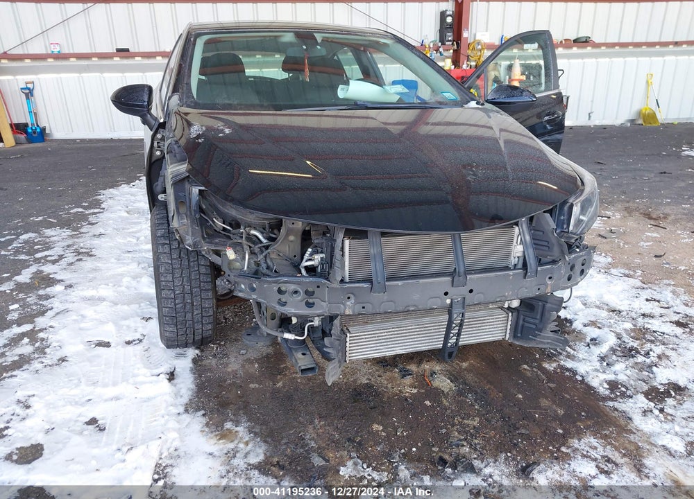 2017 CHEVROLET CRUZE LT AUTO VIN: 3G1BE6SM7HS538575