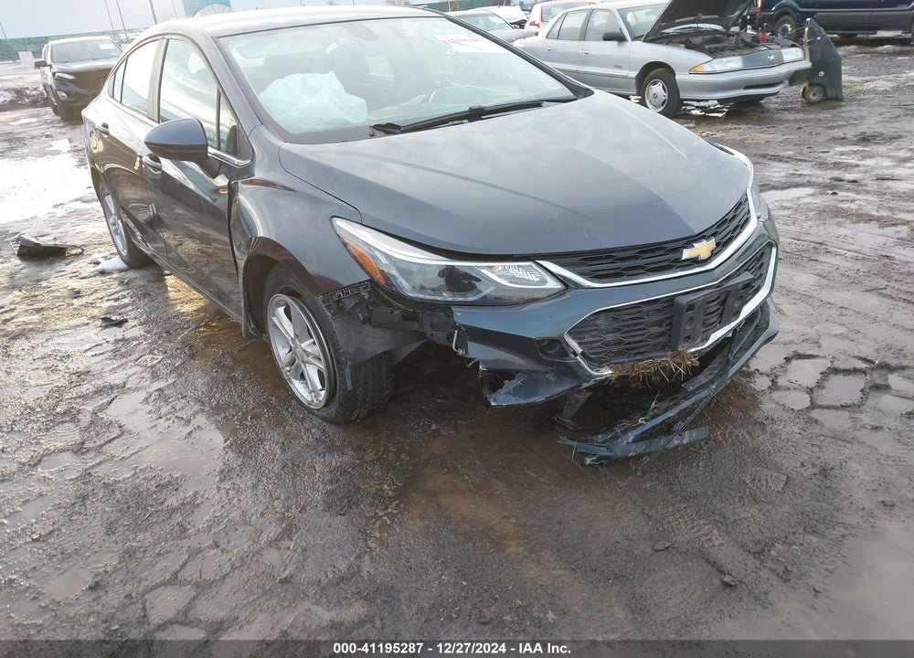 2018 CHEVROLET CRUZE LT AUTO VIN: 1G1BE5SM5J7118540