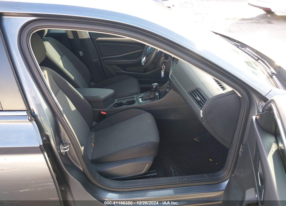 2020 VOLKSWAGEN JETTA 1.4T R-LINE/1.4T S/1.4T SE VIN: 3VWC57BU1LM101988