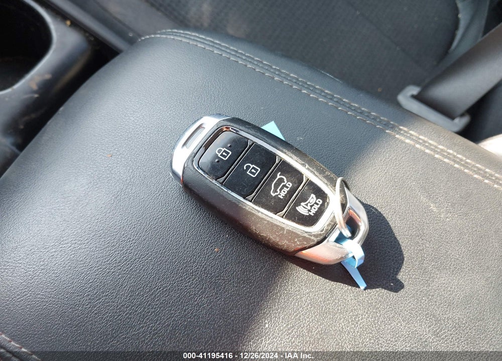 2019 HYUNDAI SANTA FE SEL VIN: 5NMS3CAD9KH097446
