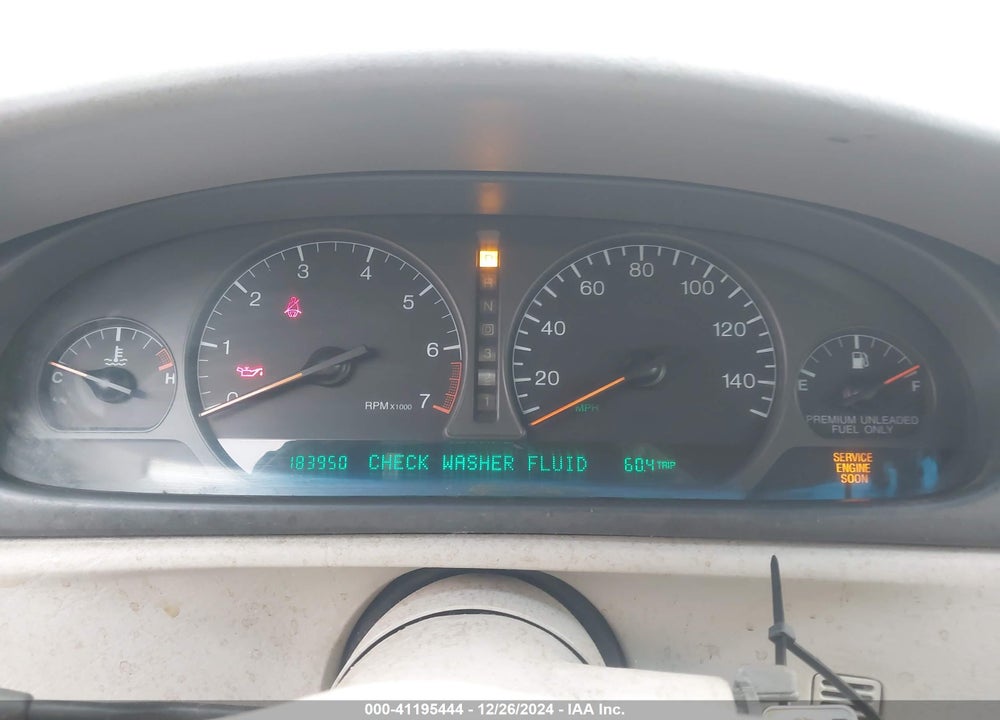 1999 CADILLAC DEVILLE CONCOURS VIN: 1G6KF5490XU755202