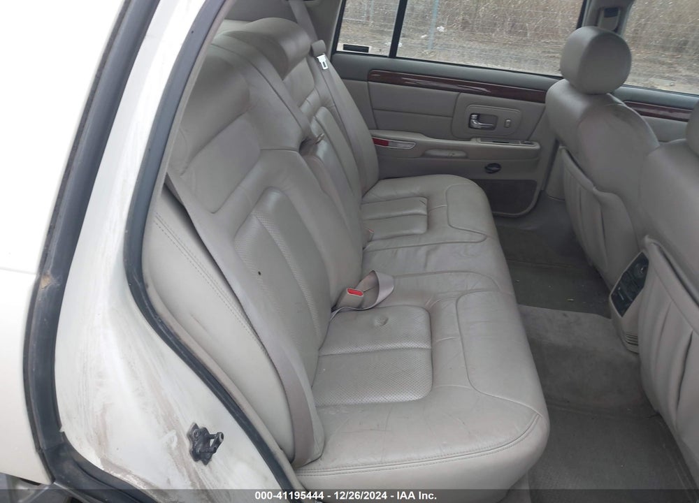 1999 CADILLAC DEVILLE CONCOURS VIN: 1G6KF5490XU755202