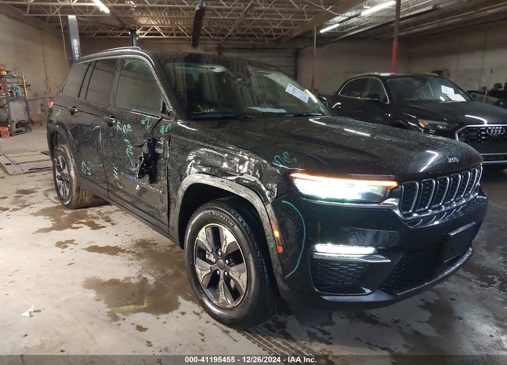 2024 JEEP GRAND CHEROKEE 4XE ANNIVERSARY EDITION VIN: 1C4RJYB68RC710134
