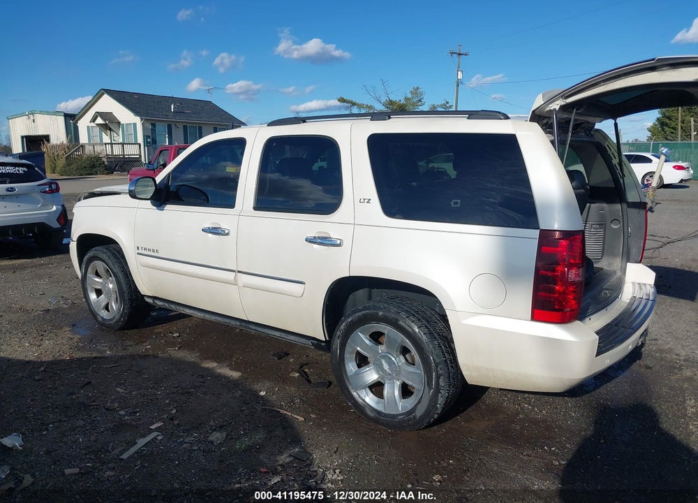 2008 CHEVROLET TAHOE LTZ VIN: 1GNFK13028R200673