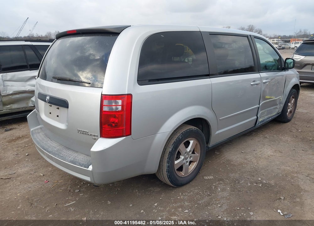 2010 DODGE GRAND CARAVAN SE VIN: 2D4RN4DE4AR203389