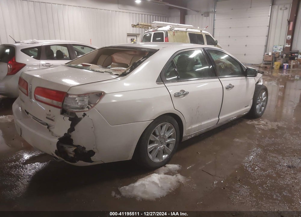 2011 LINCOLN MKZ HYBRID VIN: 3LNDL2L3XBR760770