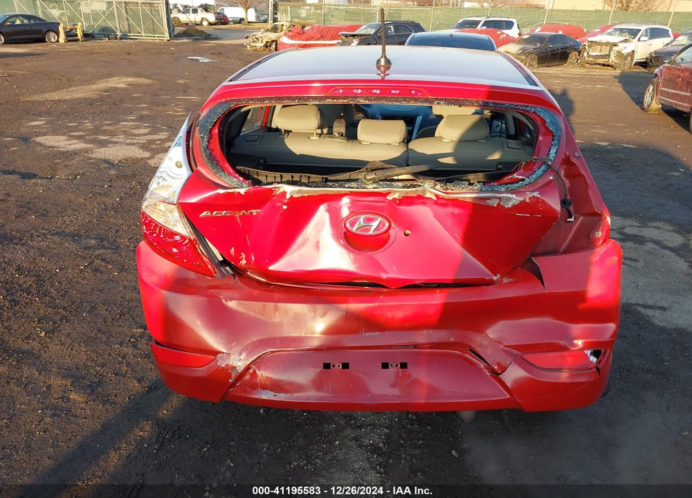 2013 HYUNDAI ACCENT GS VIN: KMHCT5AE8DU135555