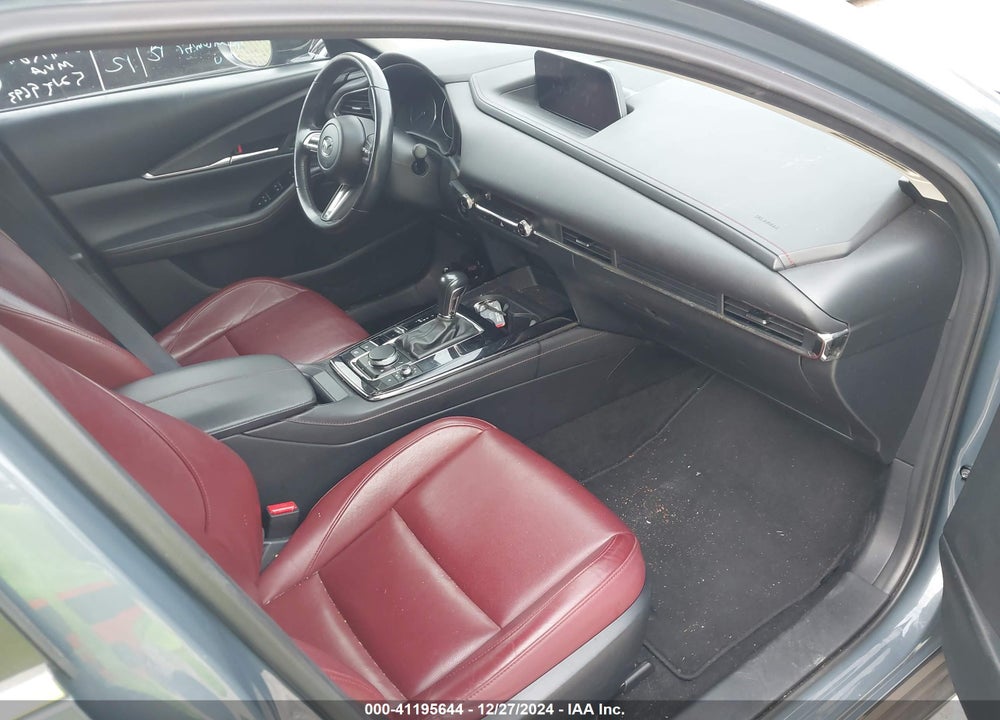2023 MAZDA CX-30 2.5 S CARBON EDITION VIN: 3MVDMBCM9PM528819