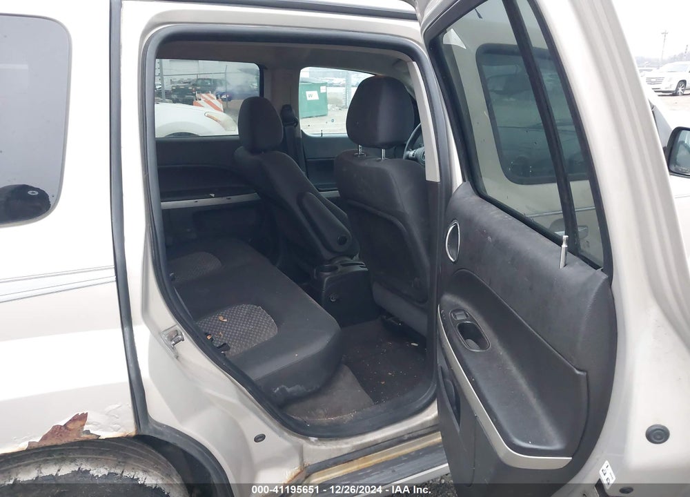 2009 CHEVROLET HHR VIN: 3GNCA23B09S523308